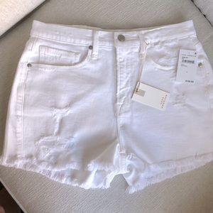 Good American white jean shorts size 4. Brand new with tags.